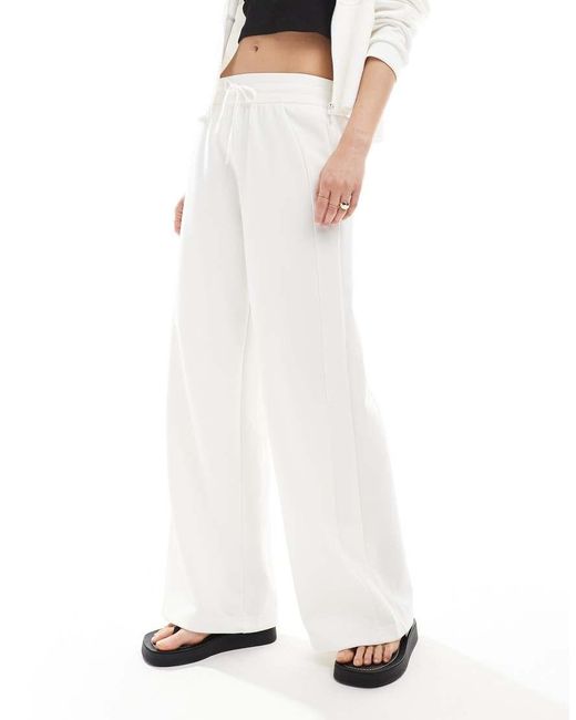 agon® White Classic Joggers