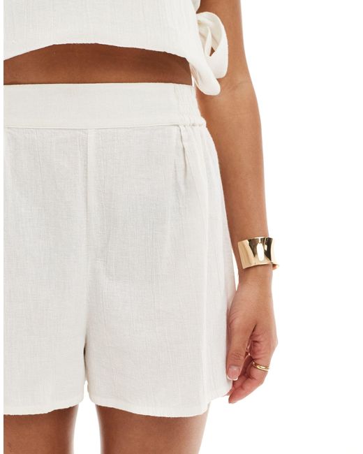 Kayla - mix and match - pantaloncini da spiaggia bianchi di ASOS in White