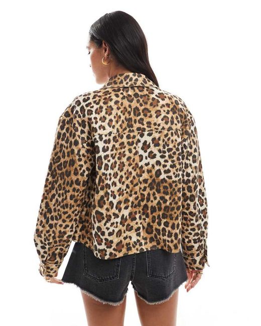 Chaqueta De Corte Cuadrado Con Estampado De Leopardo De Antelina De ONLY de color Brown
