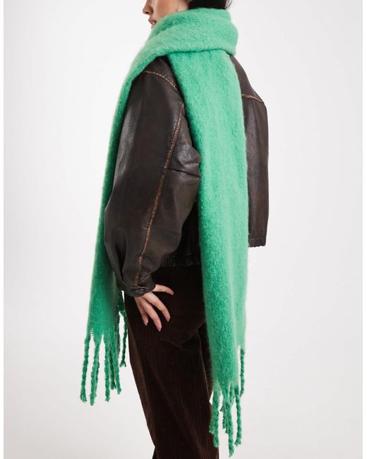 Threadbare Green – klobiger deckenschal