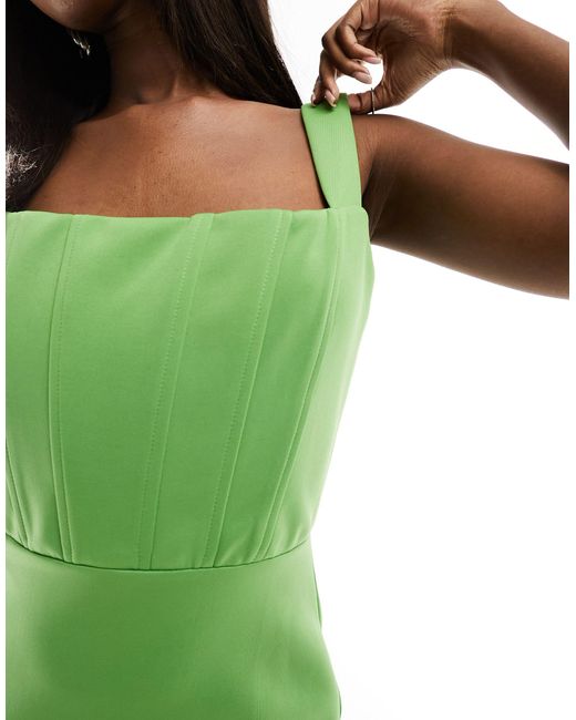 Vestito lungo verde con dettaglio stile corsetto e spacco sulla coscia di True Violet in Green