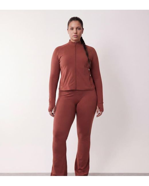 4505 Curve in het Red