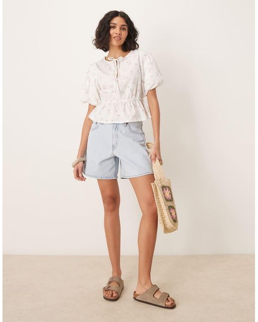 Gina Tricot Blouse Met Pofmouwen En Gestrikte Voorkant in het White