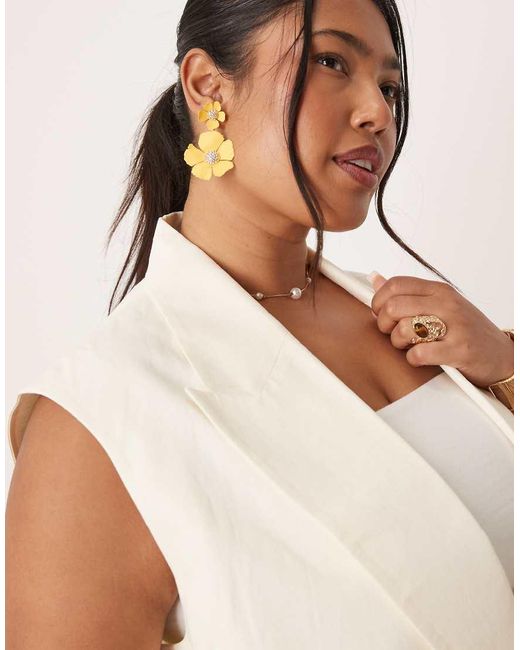 ASOS Natural Curve Sleeveless Multiway Blazer With Linen