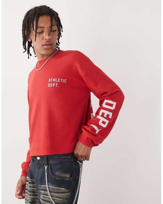Camiseta Roja De Manga Larga Y Corte Skater Con Estampado Atlético De Collusion de hombre de color Red