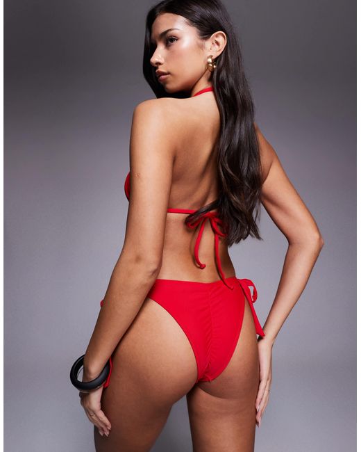 Amore - bas Moda Minx en coloris Red