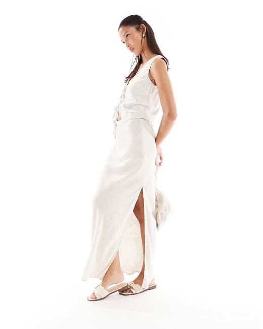 Miss Selfridge White Linen Blend Tie Front Vest