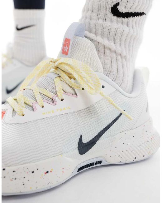 Nike Blue Juniper Trail 3 Trainers