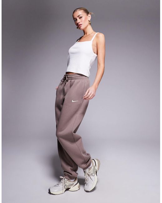 Nike Purple – phoenix fleece – oversize-jogginghose
