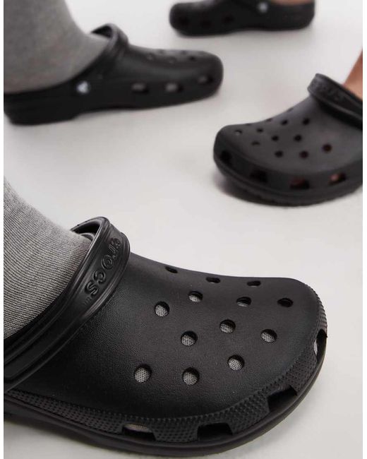 CROCSTM Black Classic Clogs