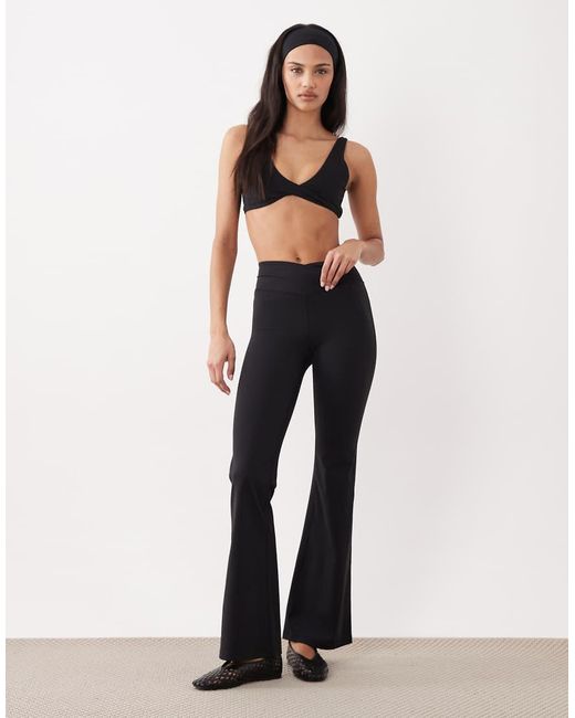Tala Black Dayflex 30 Inch Wrap High Waisted Flared Yoga Pant