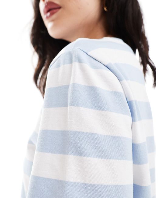 Femme - t-shirt squadrata chiaro a righe di SELECTED in White