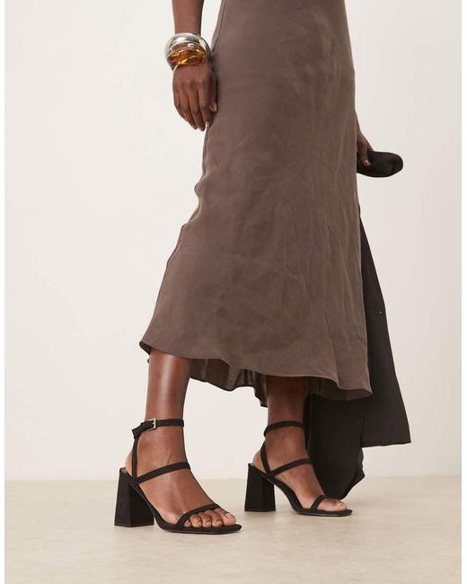 Raid Wide Fit Brown Jeeya Block Heeled Sandals