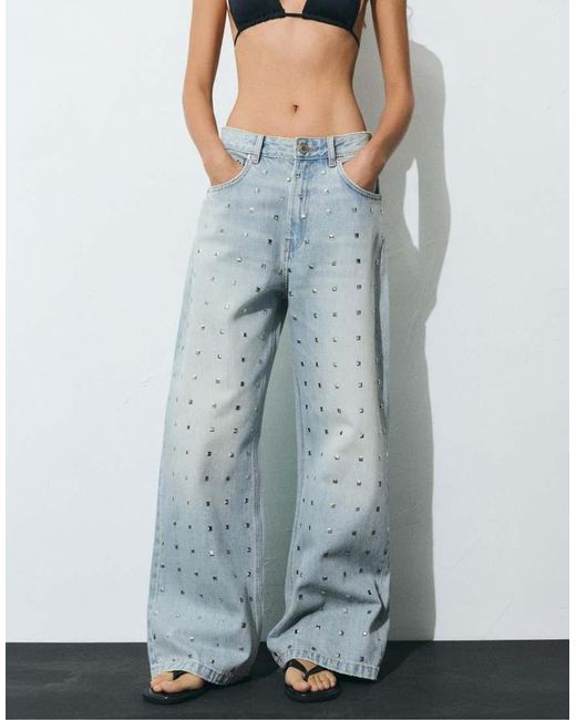 Pull&Bear White baggy Jeans With Studs