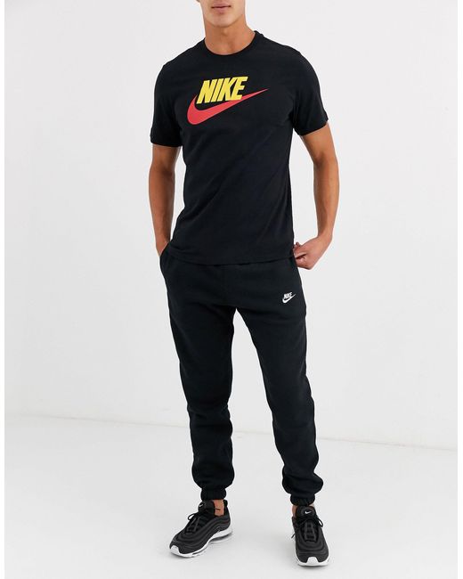 nike casual fit cuffed joggers