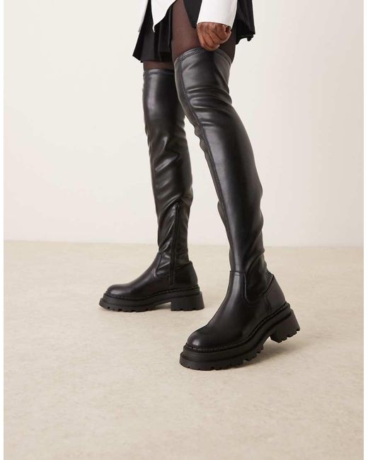 Kendra di ASOS in Black