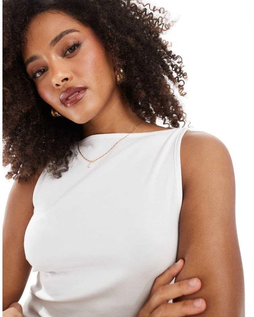 ASOS Hoogsluitend Hemdjes in het White