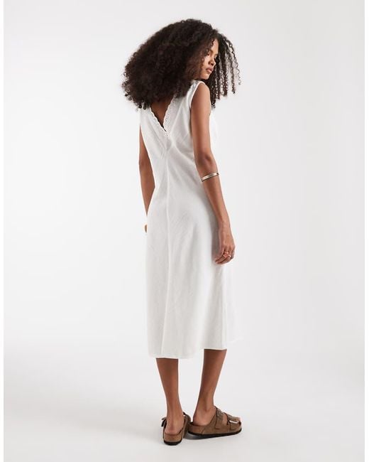 Neon Rose White Midaxi V-neck Lace Detail Dress