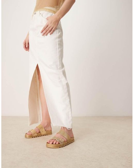 Sliders Dorate Con Fascetta Con Strass di Glamorous in Natural