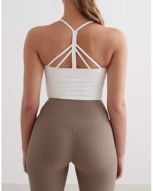 Aim'n Geribbelde Performance Bralette in het White