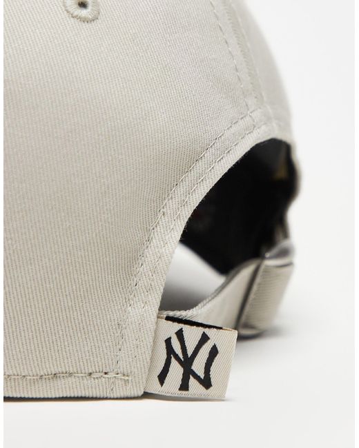 9forty new york yankees - casquette à fleurs brodées - beige KTZ en coloris White