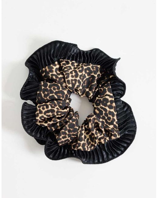 Pieces Black Plisse Trim Scrunchie