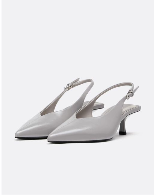 Stradivarius White V-neck Heeled Shoes