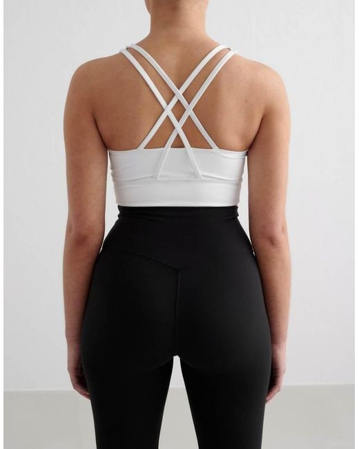 Aim'n White Sense Sports Bra