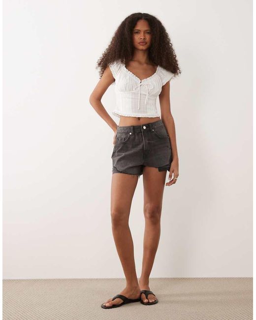 Miss Selfridge Natural Extreme Rip Shorts