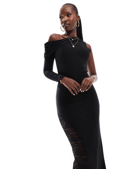 Exclusivité - - robe longue asymétrique double épaisseur à épaules dénudées et empiècement en dentelle Kaiia en coloris Black
