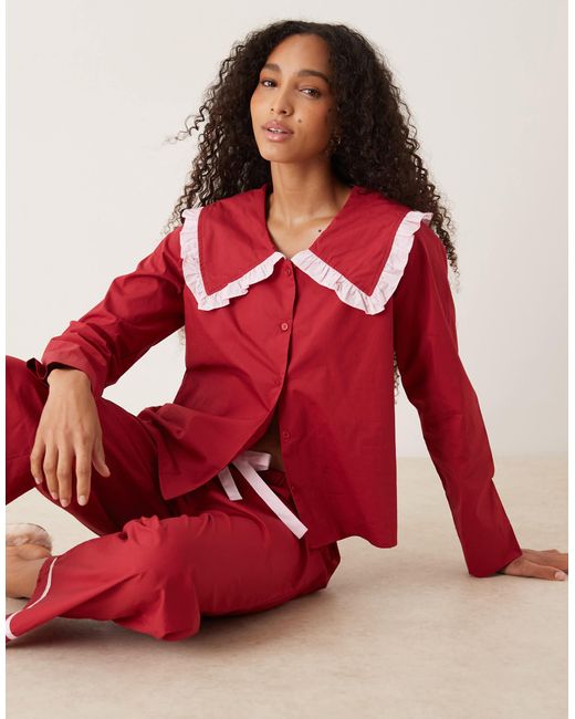Glamorous Red – gerüschtes pyjamahemd und hose