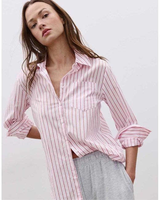Camicia Basic di Stradivarius in Pink