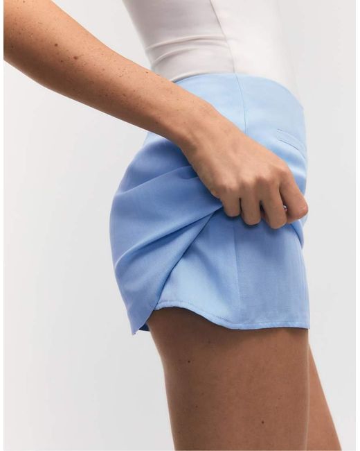 Stradivarius White Mini Skort
