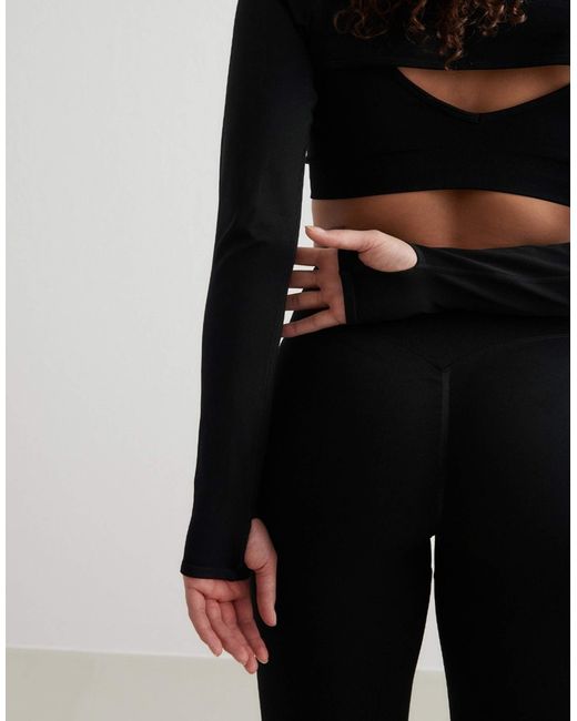 Aim'n Black – shape seamless – nahtloser, langärmliger bolero
