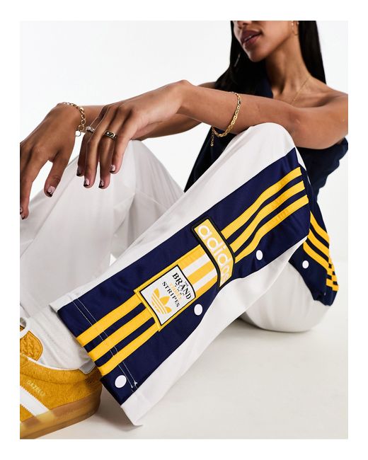 Adibreak - pantaloni bianchi stile college di adidas Originals in Bianco |  Lyst