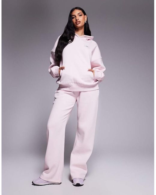 Sudadera Rosa Claro Extragrande Con Capucha Y Detalle De Etiqueta Con Logo Exclusiva De (Parte De Un Conjunto) Kaiia de color Purple