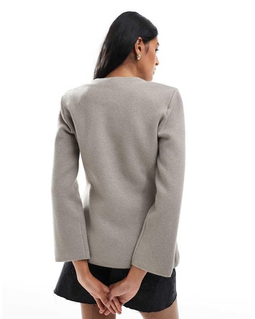 Cárdigan Estructurado Con Cuello De Pico De -Neutro ONLY de color Gray