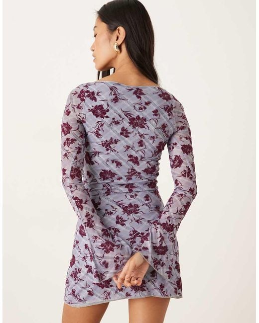 Motel White Sevila Long Sleeve Lotus Flock Dress