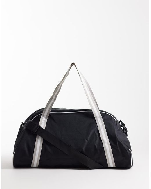 Nike Black Training Gym Club Retro Holdall Bag for men