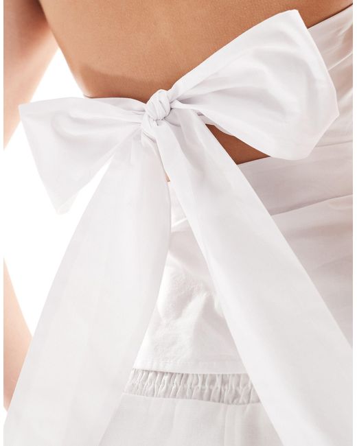 4th & Reckless White Linen Look Plunge Twist Detail Halterneck Top With Bow Back