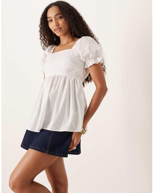 NARRATED White Square Neck Top