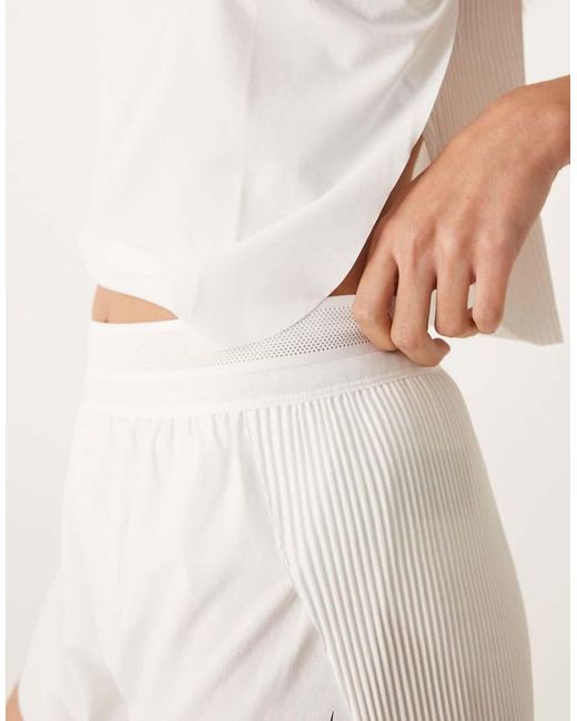 Nike Natural Aeroswift Dri-fit Plisse Mid Rise Shorts