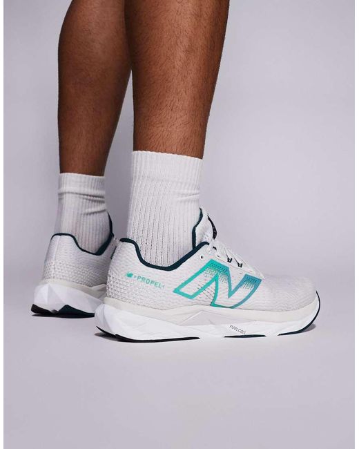 New Balance Metallic Fuelcell Propel Running Trainers for men