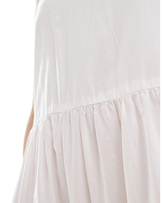 Vestido veraniego largo escalonado con espalda escotada con diseño Monki de color White