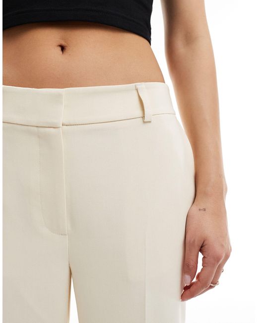 Femme - pantaloni sartoriali bianchi a vita alta di SELECTED in White
