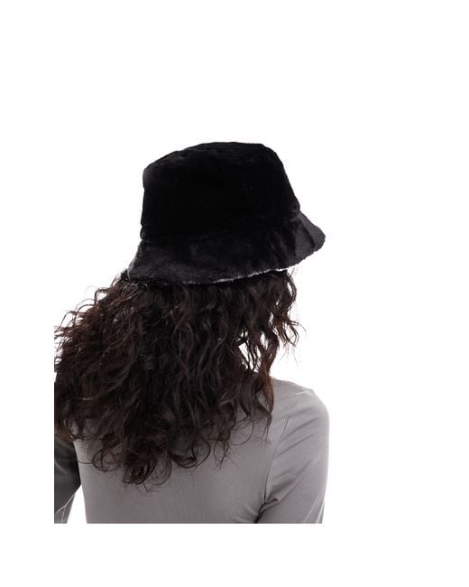 Tommy Hilfiger Black Fuzzy Reversible Bucket Hat