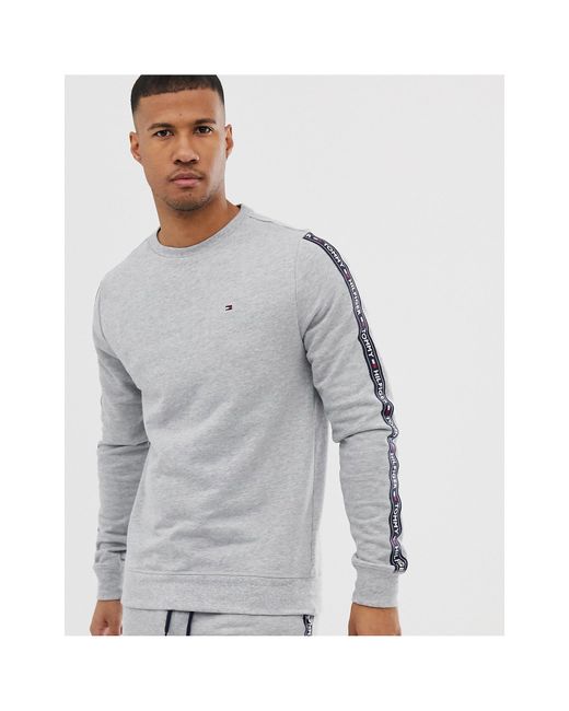 Tommy Hilfiger Baumwolle – Authentisches, graues Lounge-Sweatshirt mit  seitlichen Logostreifen in Grau für Herren - Lyst
