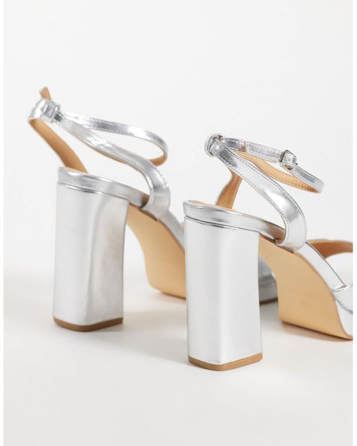 SEQWL White Plateausandalette mit blockabsatz