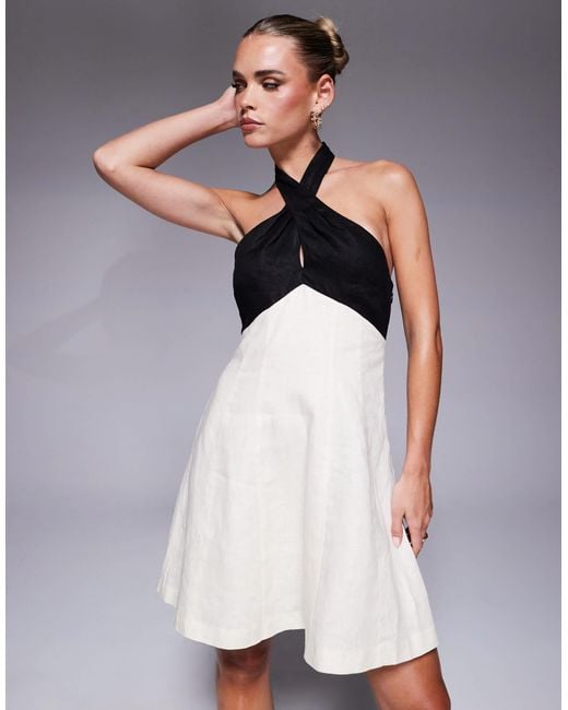 Ever New Petite Contrast Halter Neck Mini Dress in Black | Lyst
