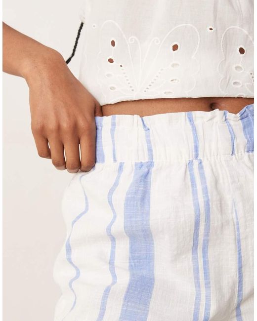 Jdy Natural Pull On Relaxed Shorts